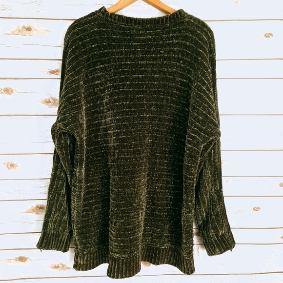 Cyrus Dark Green Chunky Chenille Knit Sweater - Picture 3 of 5